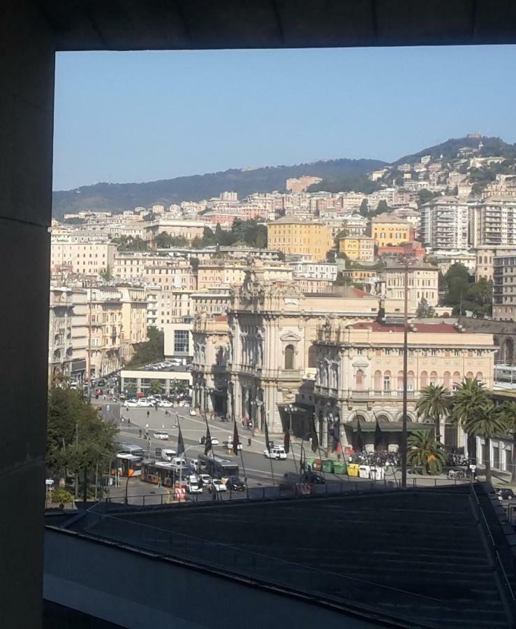 Corte Lambruschini Central Apartment With Free Covered Parking Genova Eksteriør billede